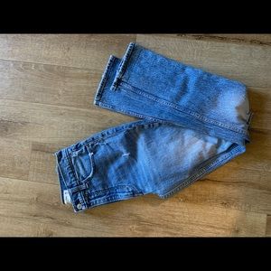 Abercrombie & Fitch 90’s skinny high rise